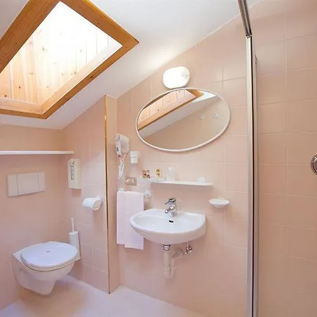 Garni Oasi Hotel 3*